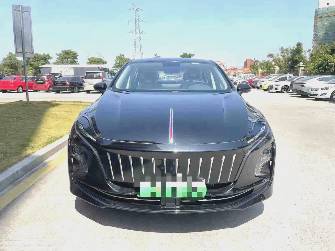 Hongqi E-QM5 56 kWh Electro AT