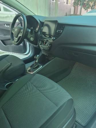Hyundai Accent V Рестайлинг 1.6 AT