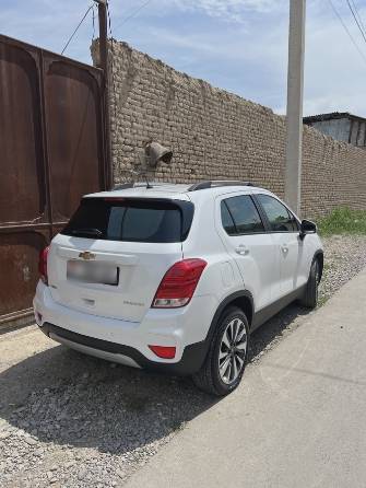 Chevrolet Trax I Рестайлинг 1.4 AT