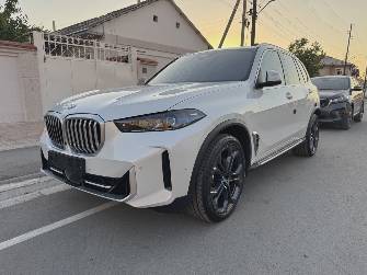 BMW X5 IV (G05/G18) Рестайлинг 40i 3.0 AT 4WD