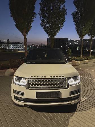 Land Rover Range Rover IV 4.4d AT 4WD