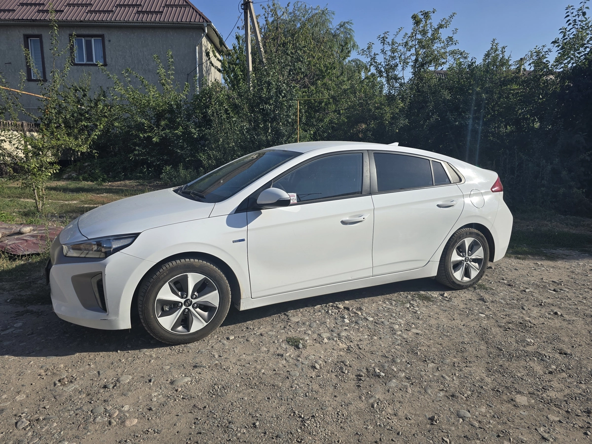 Hyundai IONIQ Electro AT