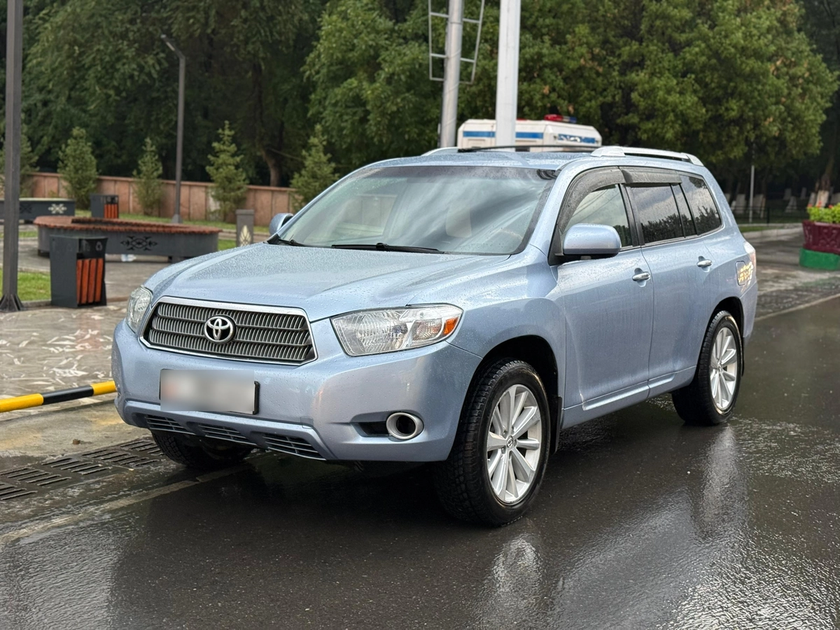 Toyota Highlander II (U40) 3.3hyb CVT 4WD