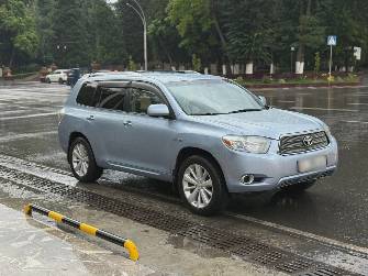 Toyota Highlander II (U40) 3.3hyb CVT 4WD
