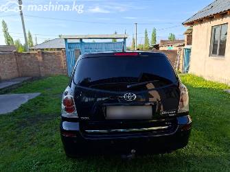 Toyota Corolla Verso I Рестайлинг 2.2d MT