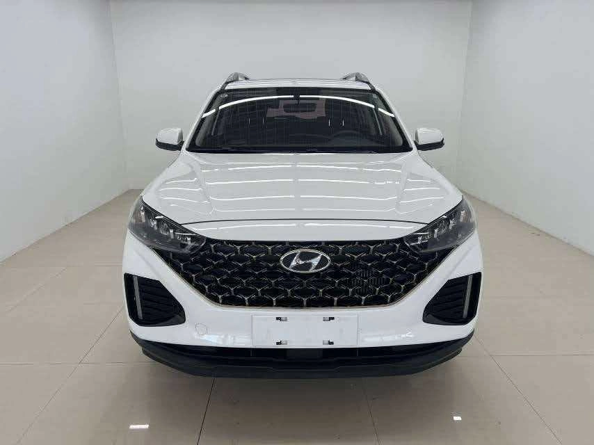 Hyundai ix35 II Рестайлинг 2.0 AT