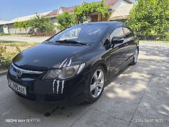 Honda Civic VIII Рестайлинг 1.8 MT