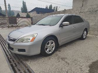 Honda Accord VII Рестайлинг 2.4 AT