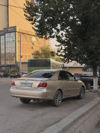 Toyota Camry V (XV30) 2.4 AT