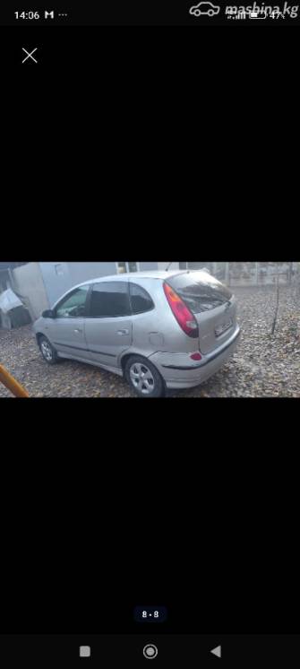 Nissan Almera Tino 1.8 MT