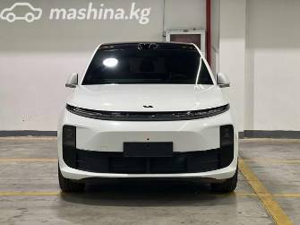 LiXiang L6 1.5hyb AT 4WD