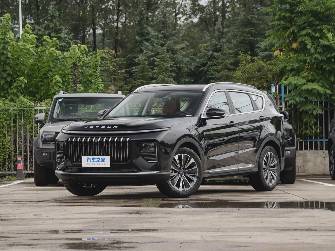 Jetour X70 PLUS 1.5 AMT