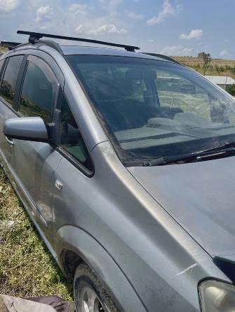 Opel Zafira B 1.8 MT