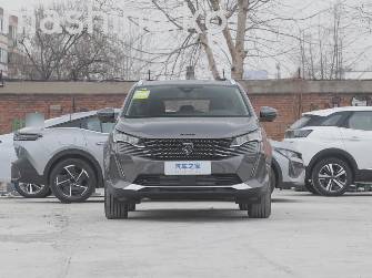 Peugeot 5008 I Рестайлинг 1.2 MT