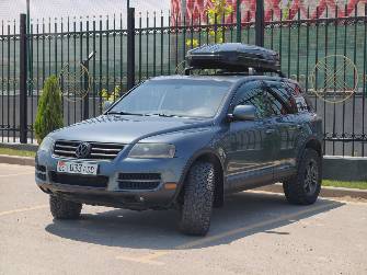 Volkswagen Touareg I 4.2 AT 4WD
