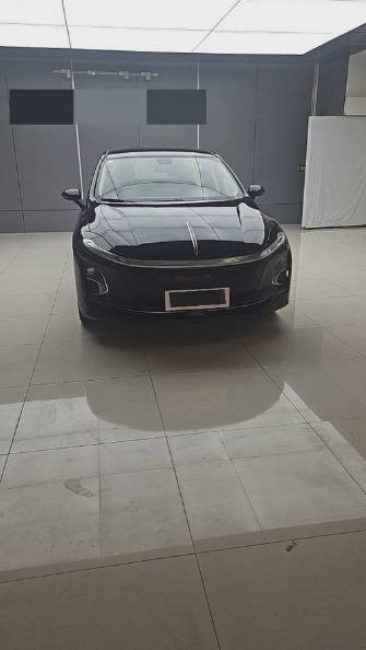 Hongqi E-QM5 56 kWh Electro AT