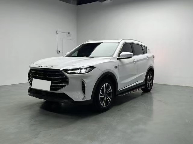 Jetour X70 PLUS 1.5 AMT