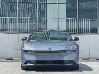 Lynk & Co Z10 95 kWh Electro AT 4WD