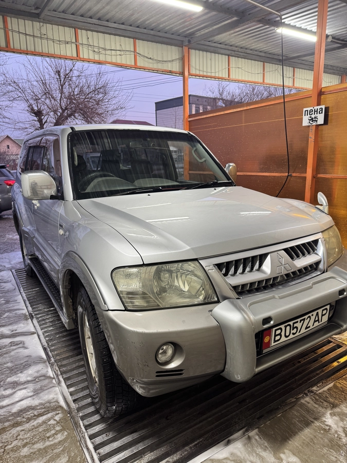 Mitsubishi Pajero III 3.0 AT 4WD