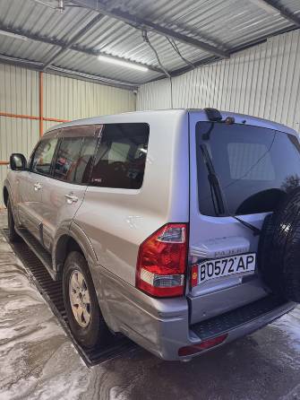 Mitsubishi Pajero III 3.0 AT 4WD