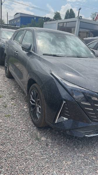 Changan UNI-Z 1.5 AMT
