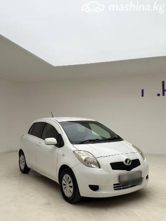 Toyota Vitz II (XP90) 1.3 CVT