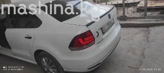 Volkswagen Polo V Рестайлинг 1.6 MT