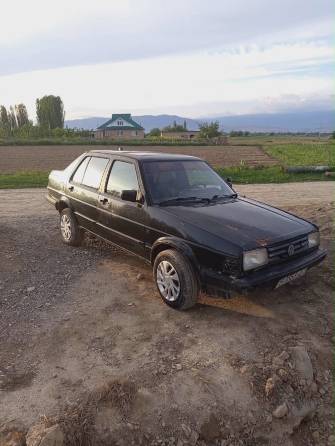 Volkswagen Jetta II 1.3 MT
