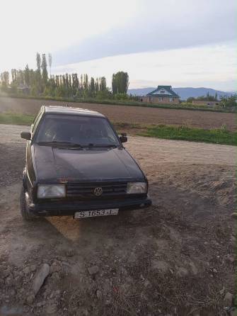 Volkswagen Jetta II 1.3 MT