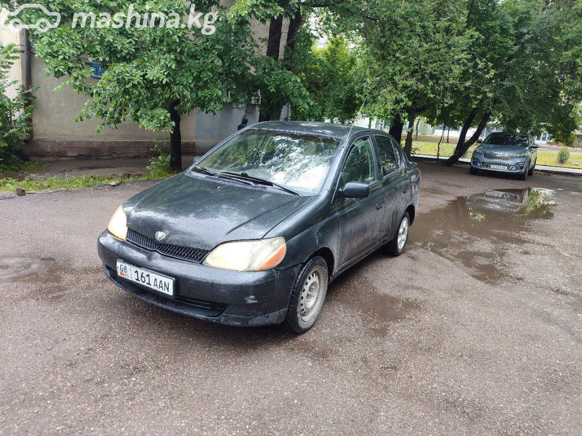 Toyota Platz 1.5 AT