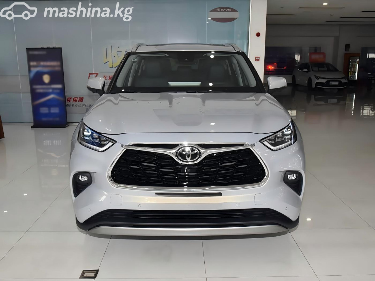 Открыть фото Toyota Highlander IV (U70) 2.0 AT 4WD