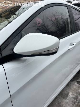 Hyundai Accent IV 1.4 CVT