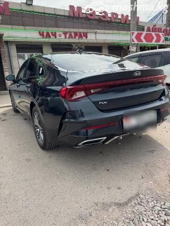 Kia K5 III 2.0 AT