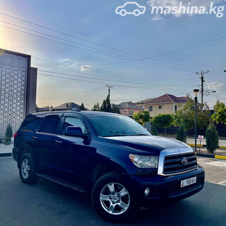 Открыть фото Toyota Sequoia II 5.7 AT 4WD