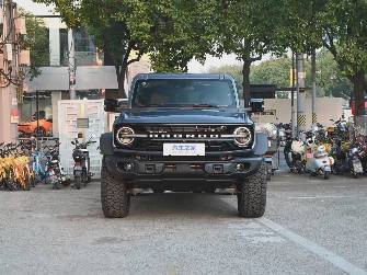 Ford Bronco VI 2.3 AT 4WD