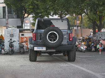 Ford Bronco VI 2.3 AT 4WD