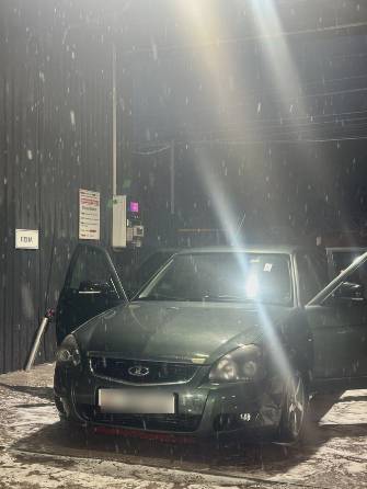 ВАЗ (Lada) Priora I Premier 1.6 MT