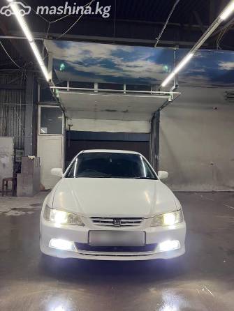 Honda Accord VI 1.8 AT