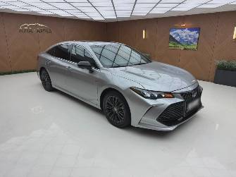Toyota Avalon V 2.5hyb CVT