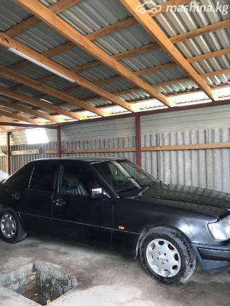 Mercedes-Benz W124 230 2.3 MT