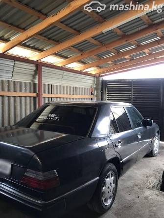 Mercedes-Benz W124 230 2.3 MT