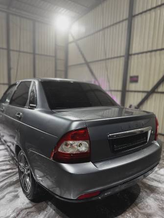 ВАЗ (Lada) Priora I 1.6 MT