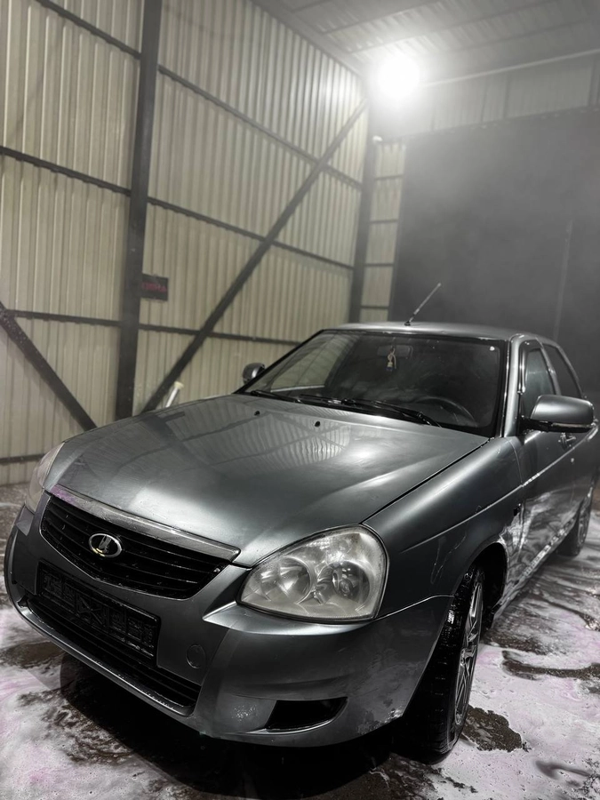 ВАЗ (Lada) Priora I 1.6 MT