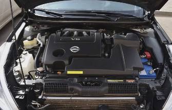 Nissan Teana II 2.5 CVT