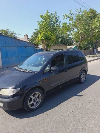 Mazda Premacy I (CP) 1.8 MT
