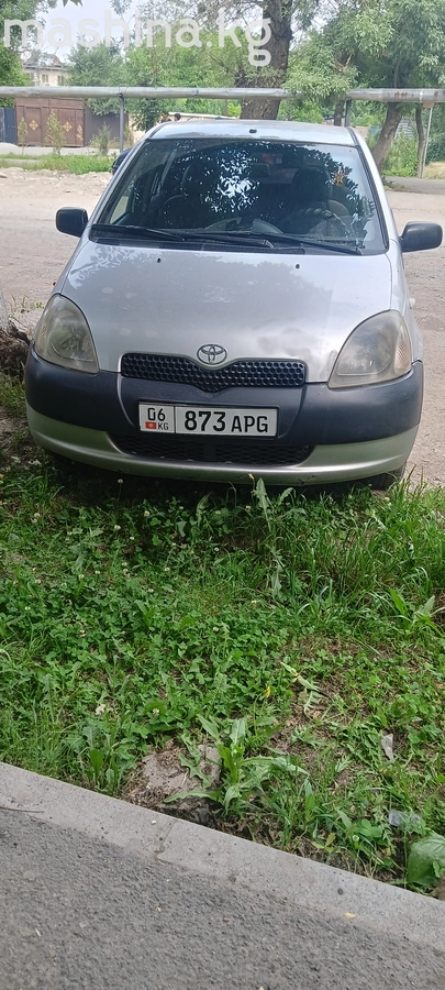 Открыть фото Toyota Yaris I 1.0 MT
