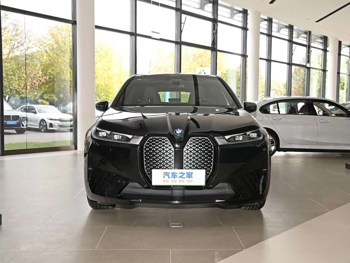 BMW iX I (I20) M60 Electro AT 4WD
