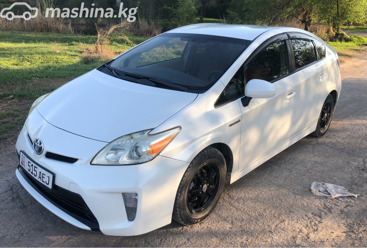 Toyota Prius III Рестайлинг (XW30) 1.8hyb AT