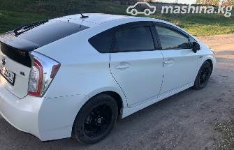 Toyota Prius III Рестайлинг (XW30) 1.8hyb AT