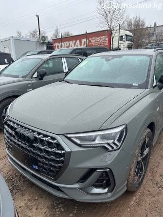 Audi Q3 II (F3) 40 TFSI 2.0 AT 4WD